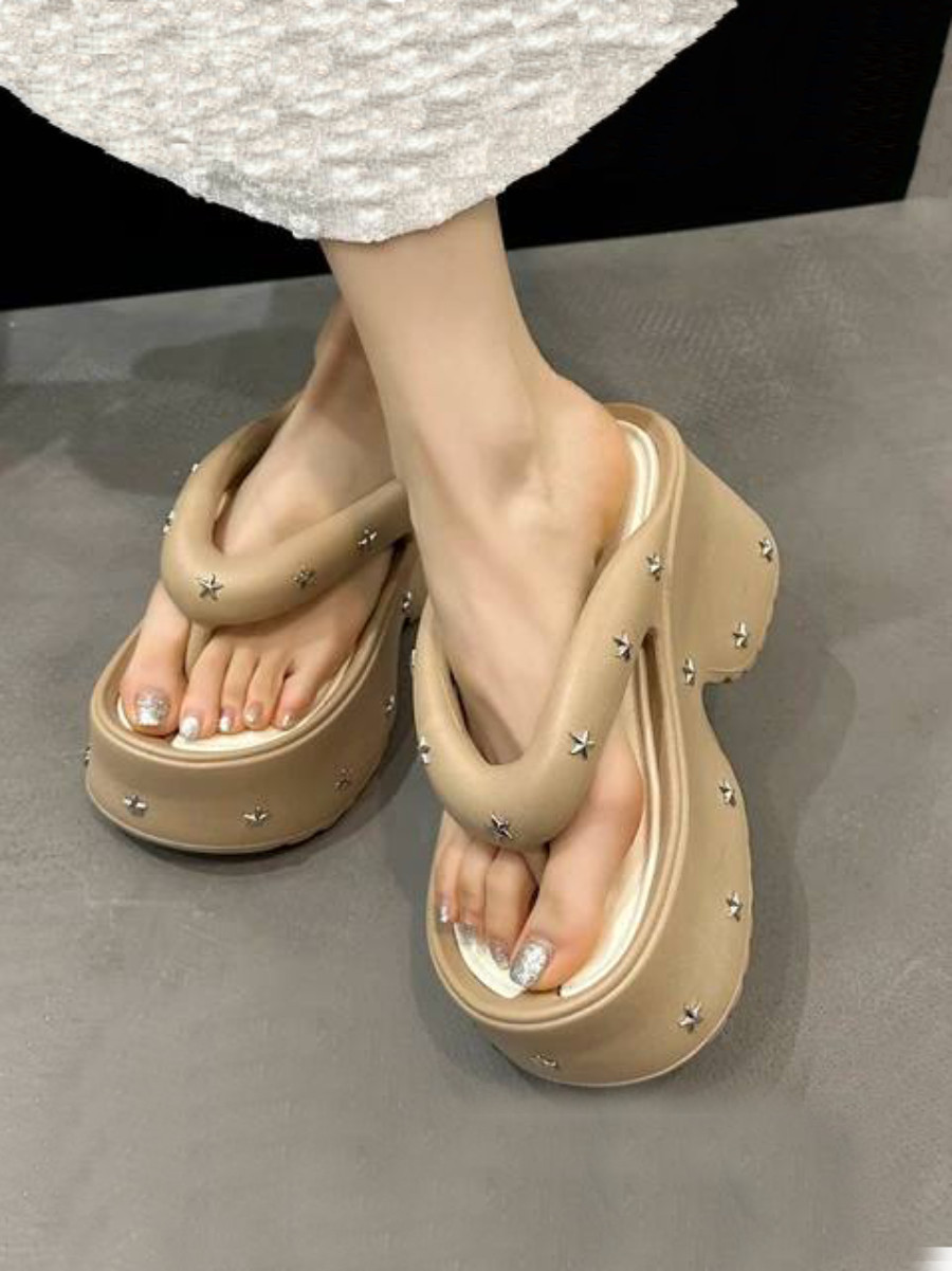 Женский шлепанцы с звездочками