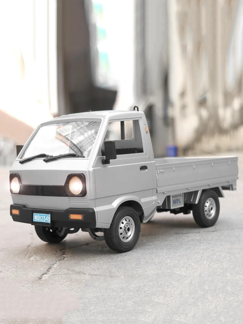 Игрушечный грузовик WPL Pickup на радиоуправлении