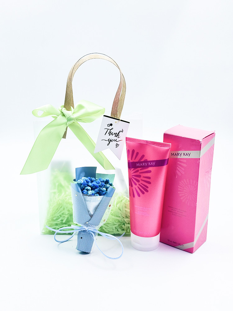 Подарочный набор «Мандариновый цвет» от Mary Kay