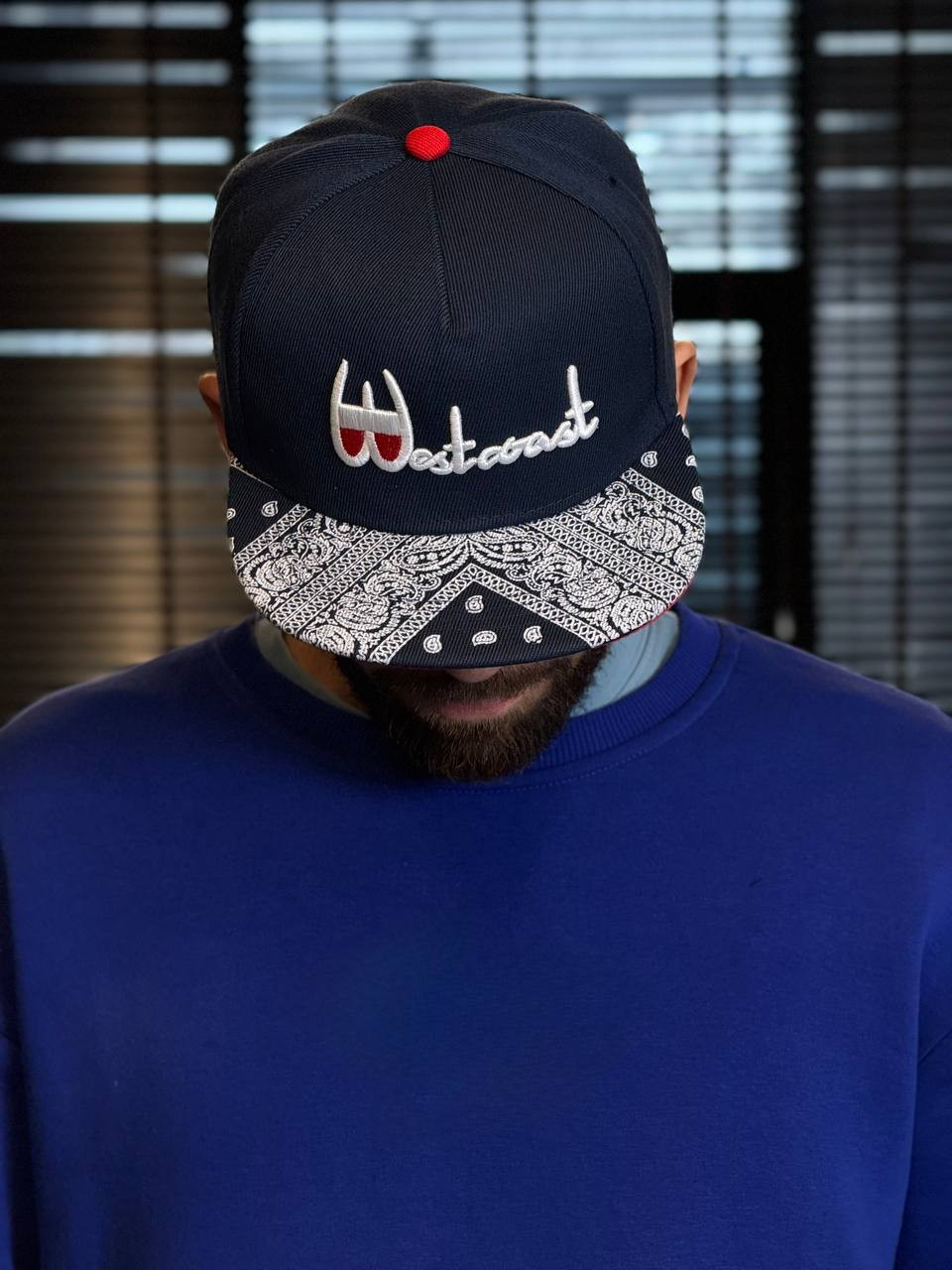 Бейсболка Cayler & Sons Snapback "Westcoast" с принтом "пейсли" на козырьке